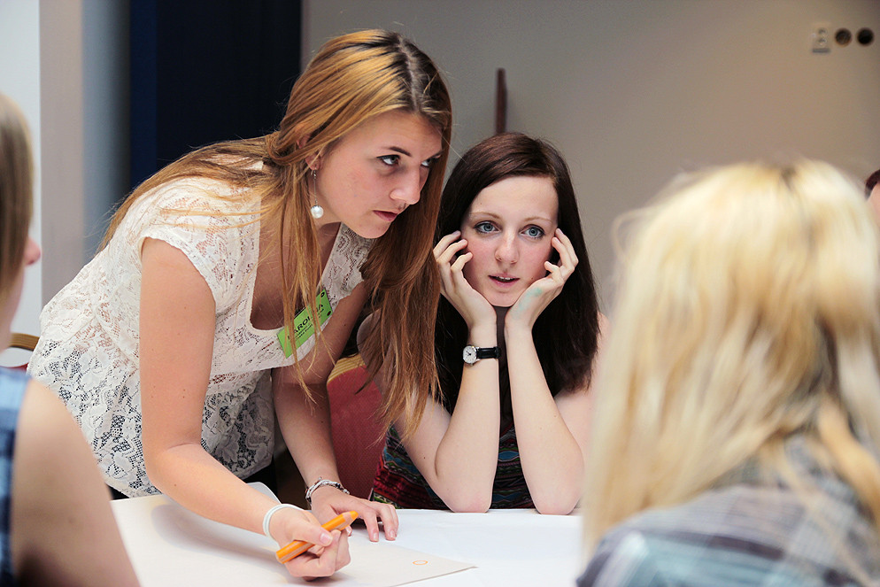 Když učitel ustoupí do pozadí, dává dětem šanci převzít zodpovědnost za vlastní učení