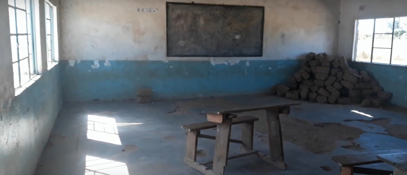 Pomozte nám opravit školy v Zambii