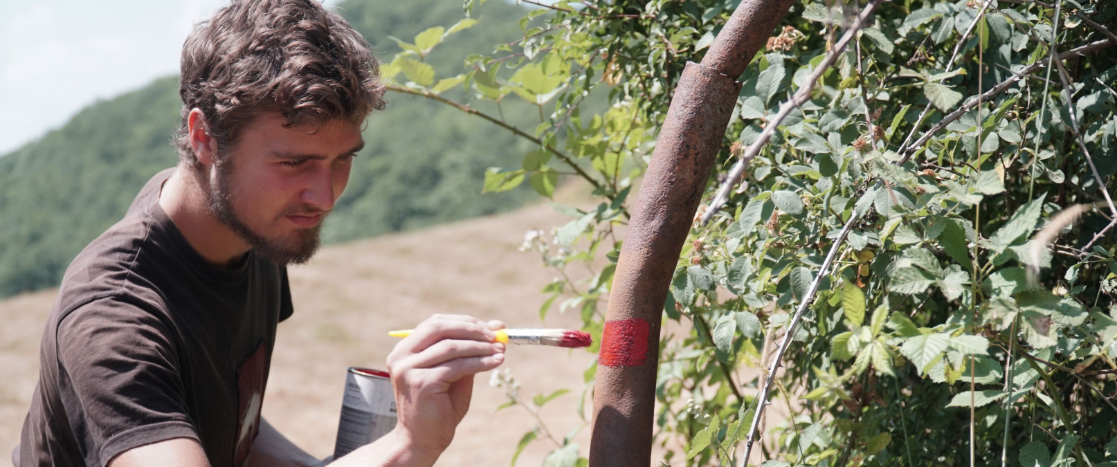 Značíme turistické trasy v horách na jihu Arménie