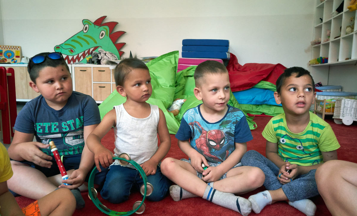 Buď rodiče z přesvědčení protestují nebo řeší větší problémy. Zuzana Ramajzlová o tom, proč děti nechodí do školky