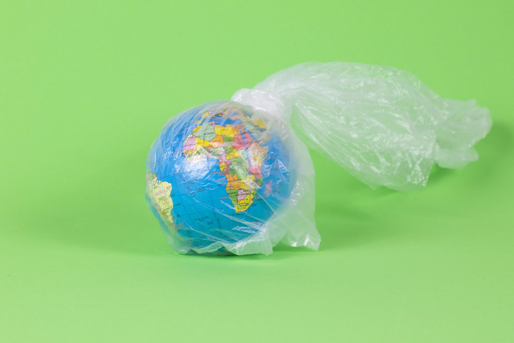 Podporujeme v Arménii přechod na znovupoužitelné nákupní tašky