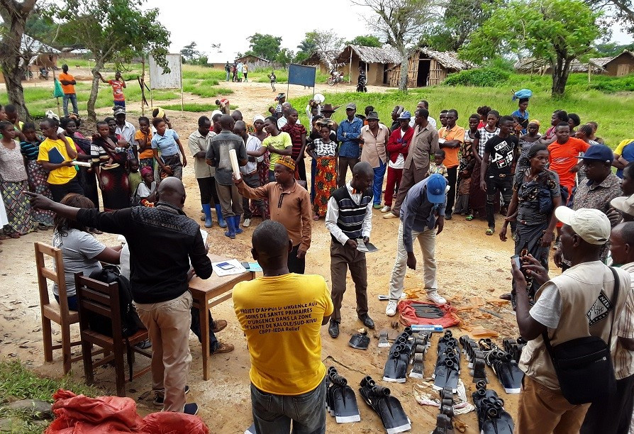 „Díky novým metodám teď mohu vypěstovat mnohem více jídla pro mé děti,” říká farmářka Julienne
