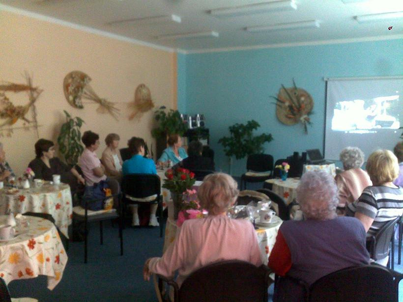 Naučíme seniory, jak se bránit šmejdům