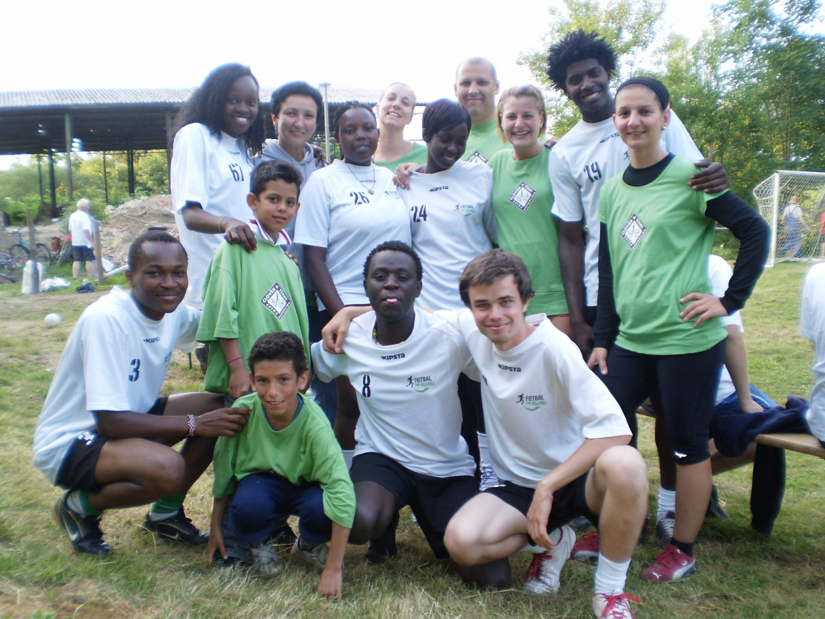 Sokolovská pobočka Člověk v tísni kopala za lepší svět