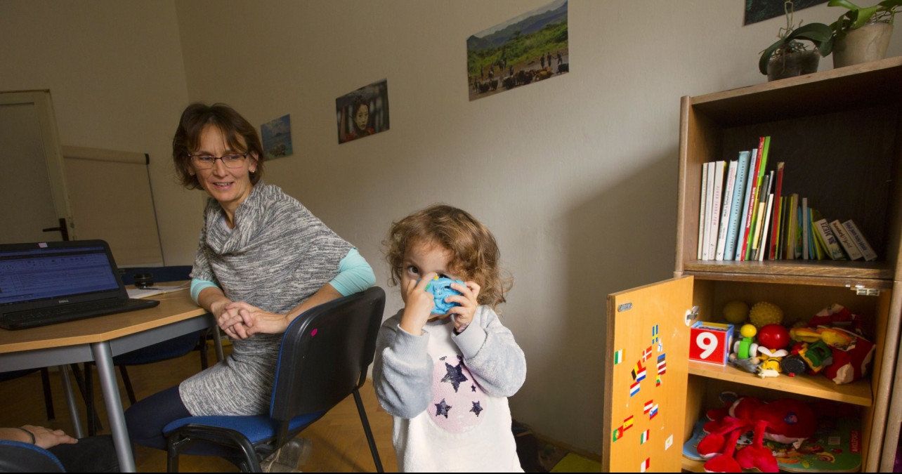 Zápisy do škol jsou v roce 2020 jiné. Ale i letos vás u nich doprovázíme