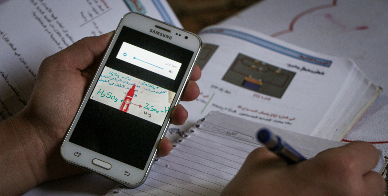 Z krize děláme příležitost: Vyučování na dálku v Sýrii