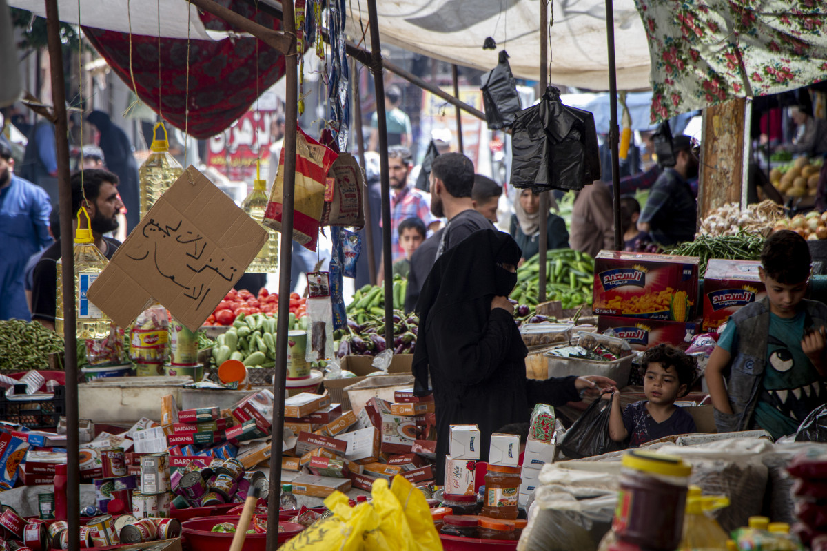 Uprostřed válečného konfliktu bojují s hladem. Nedostatkem jídla trpí v Sýrii 9,3 milionu lidí