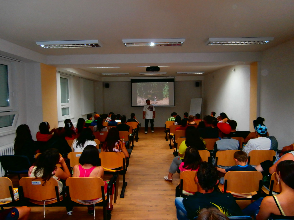 Ve Vejprtech odstartoval projekt Drugs out