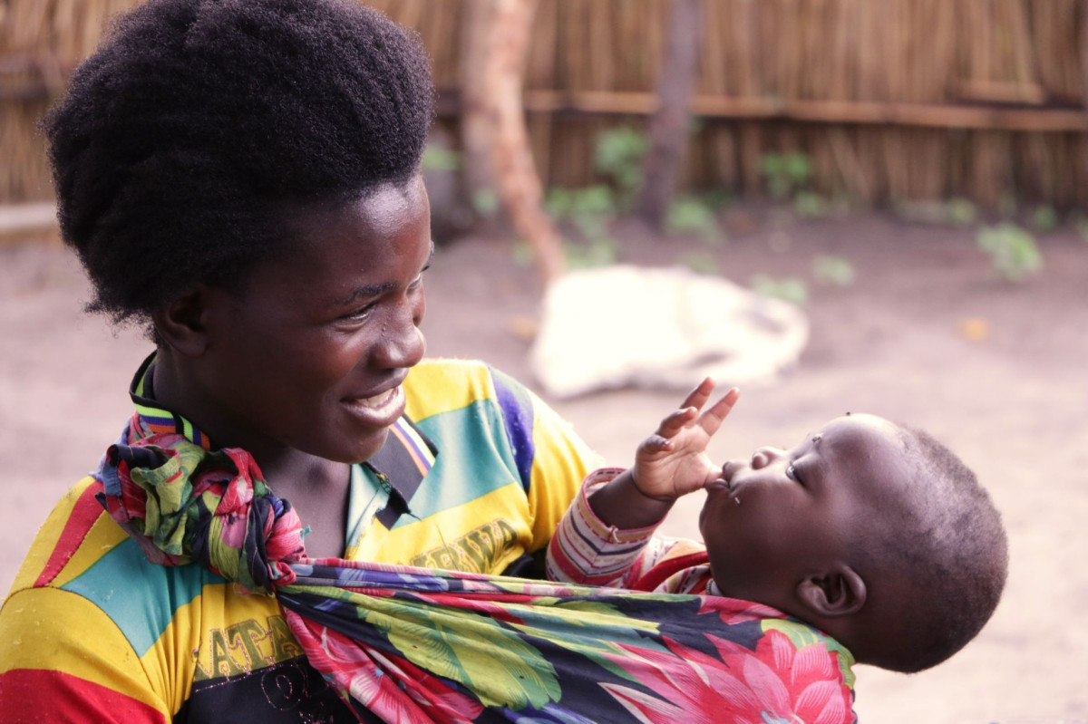 Zambijci se učí vařit levné recepty, na které se zapomnělo