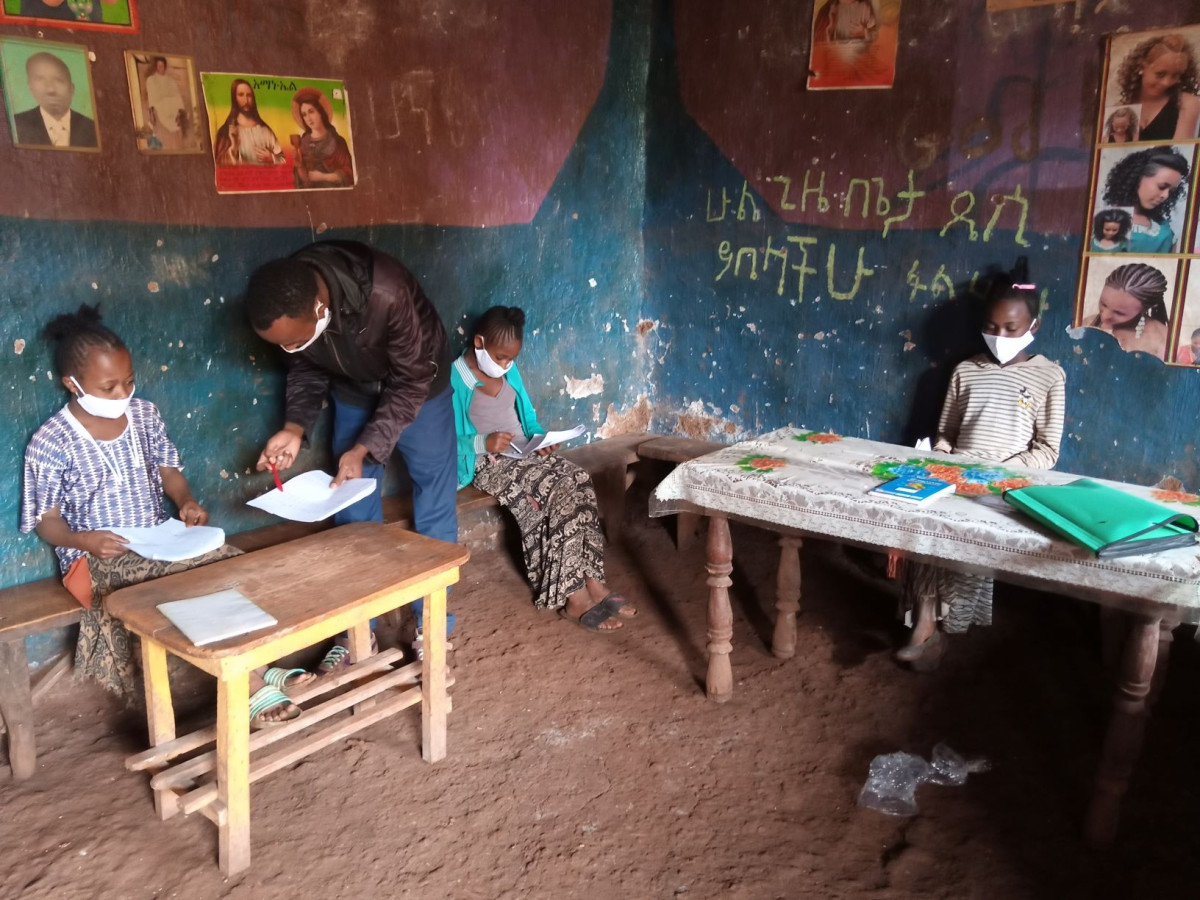 Co ukázal výzkum dopadů pandemie covid-19 ve 25 zemích?