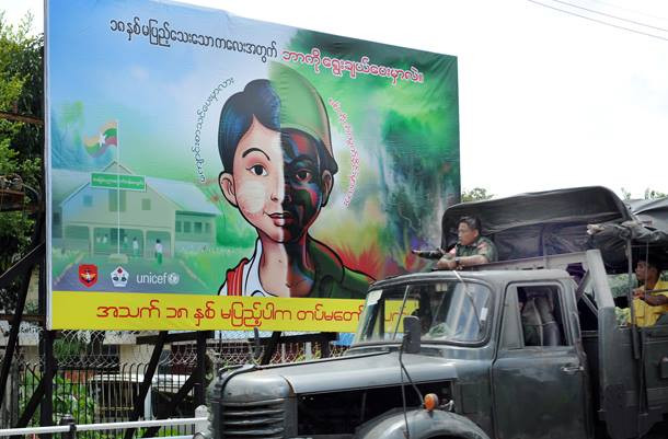 Armáda propustila 68 dětských vojáků, tisíce dalších v ní nadále slouží