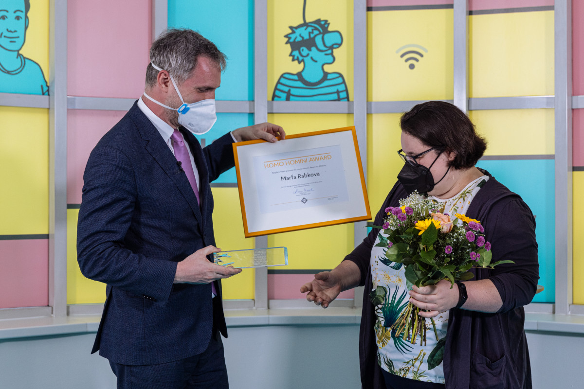 Člověk v tísni udělil cenu Homo Homini zadrženým členům běloruské lidskoprávní organizace Vjasna