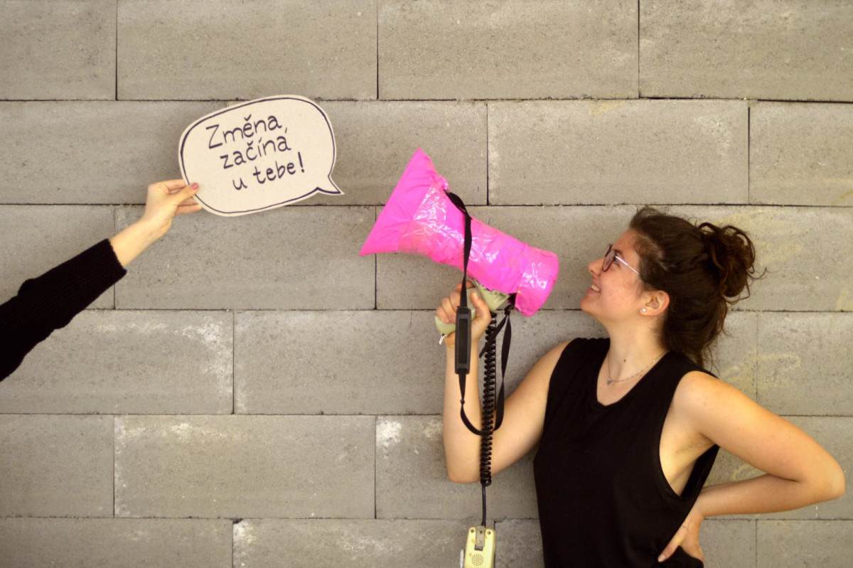 Summit Světových škol: Jak udržet nebeský rybník a jaké organismy žijí pod ledovcem?