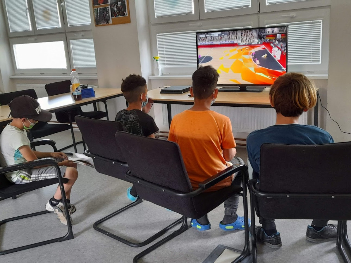 Projekt Bav se bezpečně posiluje vzájemnou spolupráci mezi dětmi v Bílině