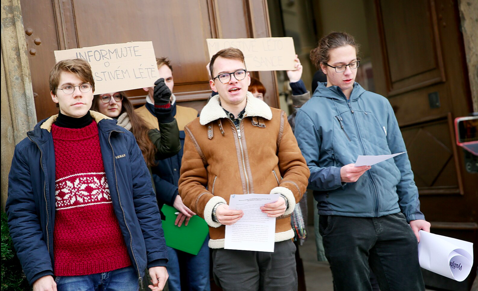 Respekt: Praha o Milostivém létě informovala perfektně, s Brnem to bylo horší