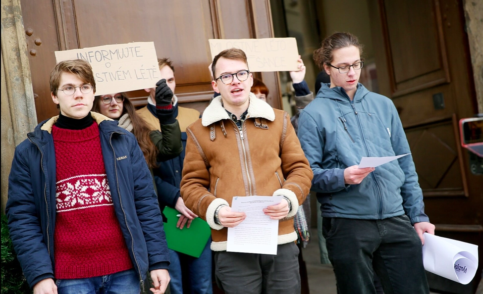 Respekt: Praha o Milostivém létě informovala perfektně, s Brnem to bylo horší