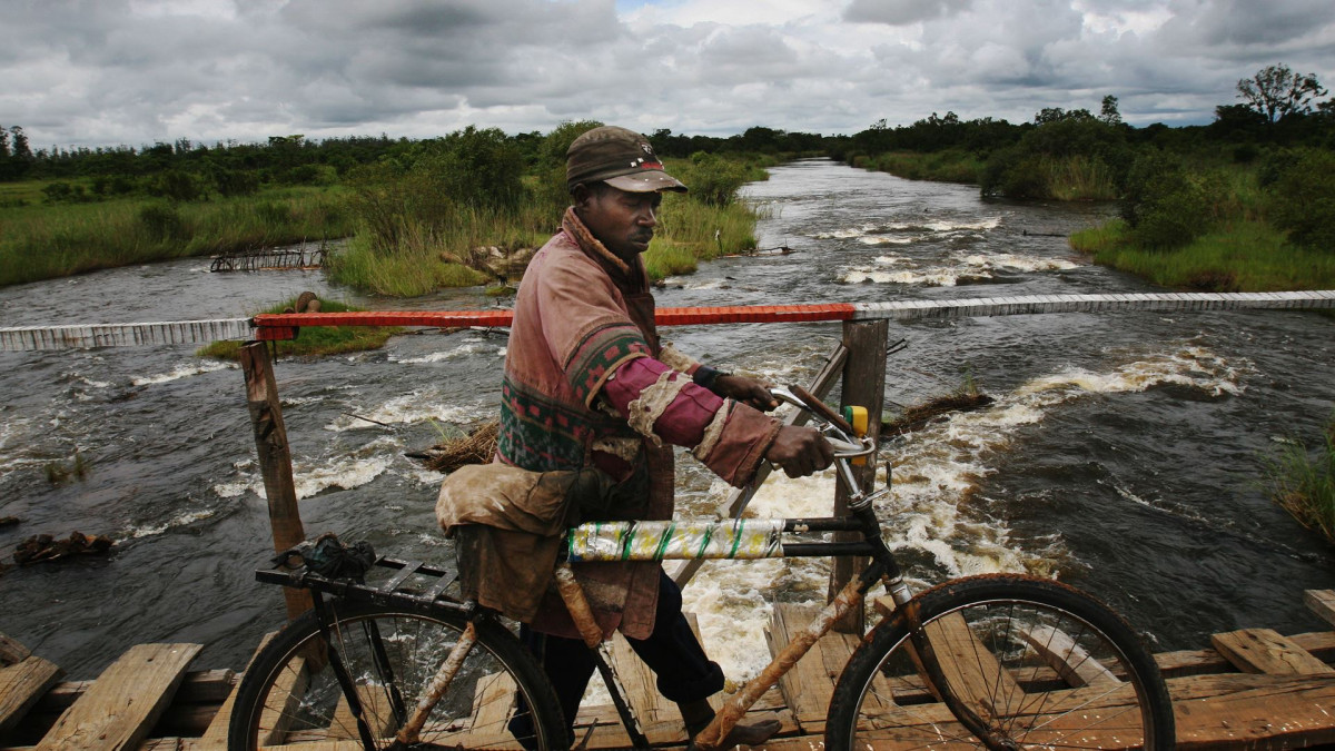 Fotografie z dokumentu Angola - sen a skutečnost