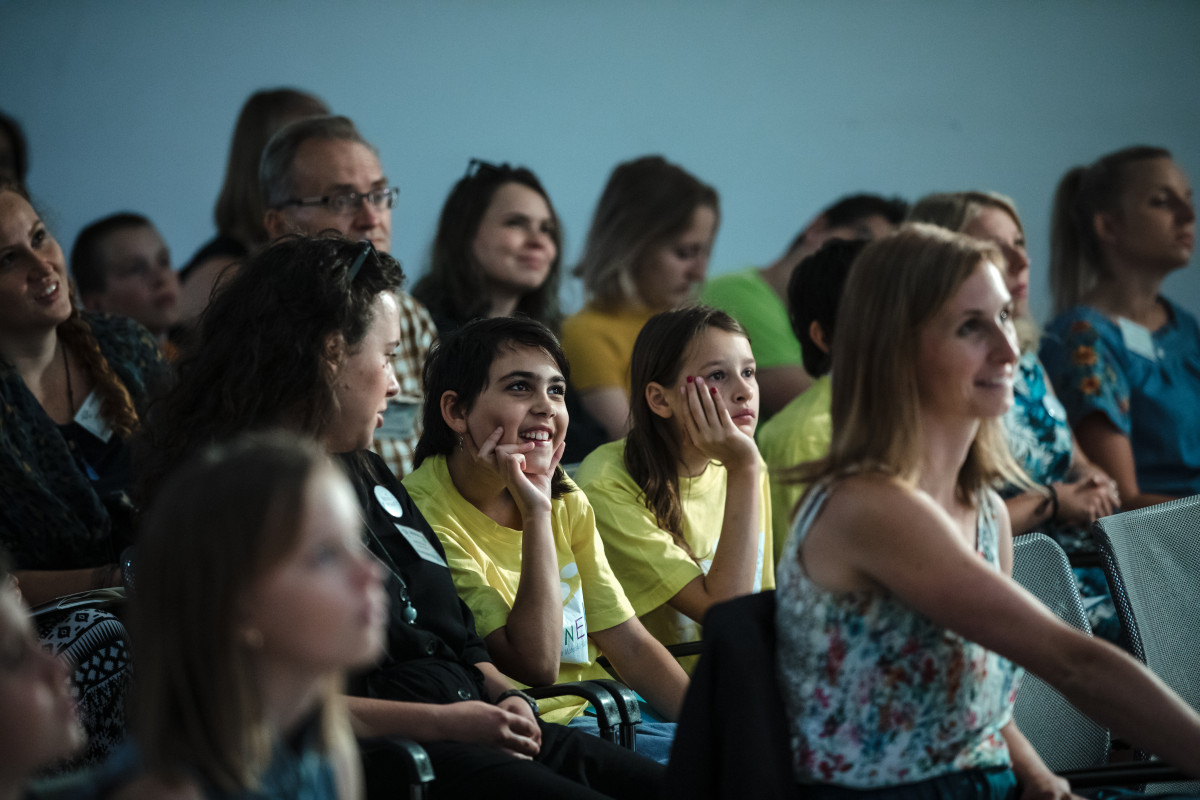 Kam ke konci školního roku? Na Summitu Světových škol se děti potkají se světovými vědci, akci zaštiťuje i OSN