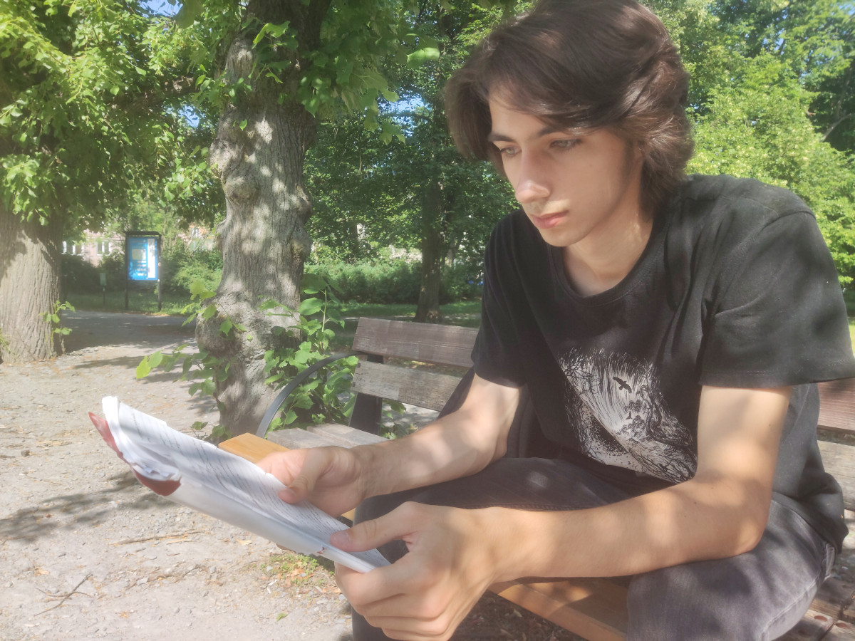 Vlastnoručně psaný příběh sedmnáctiletého uprchlíka z Donbasu