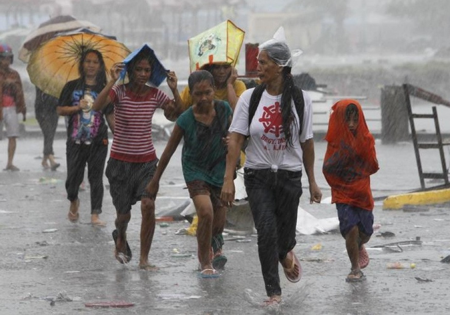 Vyhlásili jsme sbírku pro oběti tajfunu na Filipínách a vysíláme na místo tým