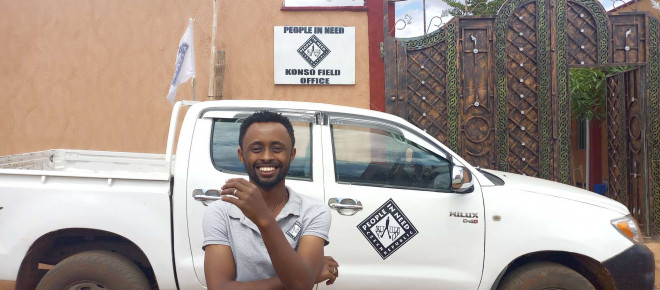 "Vždycky jsem snil o tom, že budu měnit životy lidí k lepšímu." Anteneh žije kvůli práci většinu času daleko od své rodiny, nikdy by jí však neměnil👨🏿‍💼