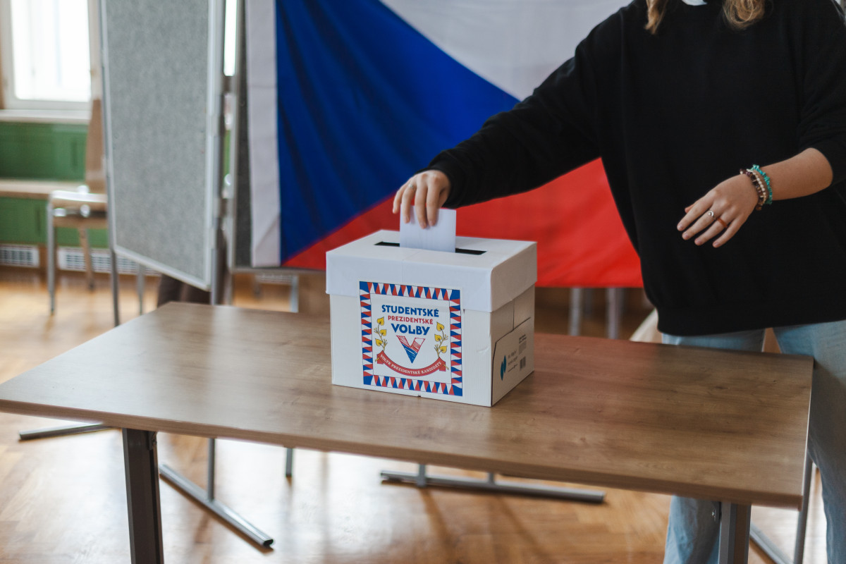 Studentské volby, 2. kolo, Gymnázium Na Zatlance