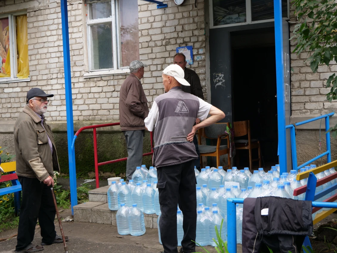 Distribution in Izium