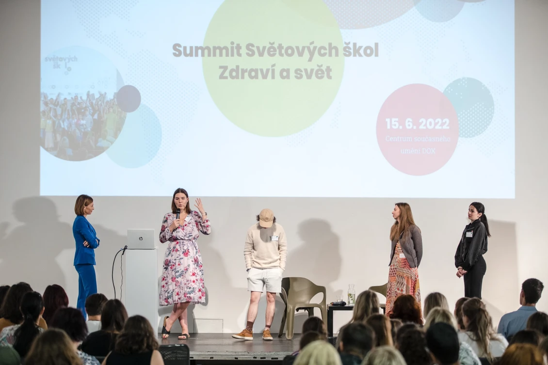 Z loňského Summitu Světových škol, který se věnoval tématu Zdraví a svět.