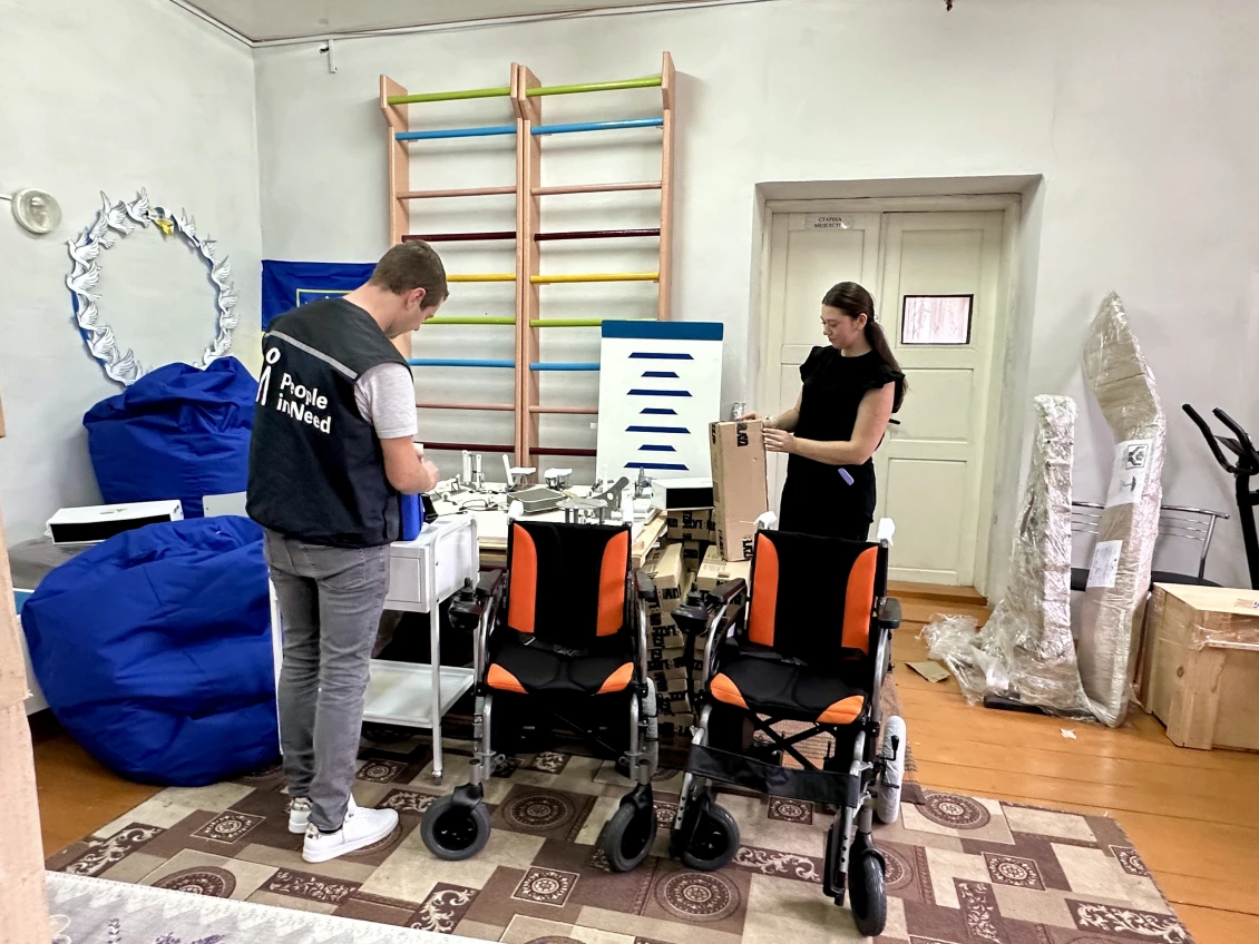 Vybavení rehabilitační místnosti.